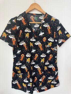 GT Performance Black Rainbow Cat Print V-Neck Scrub Top Size S